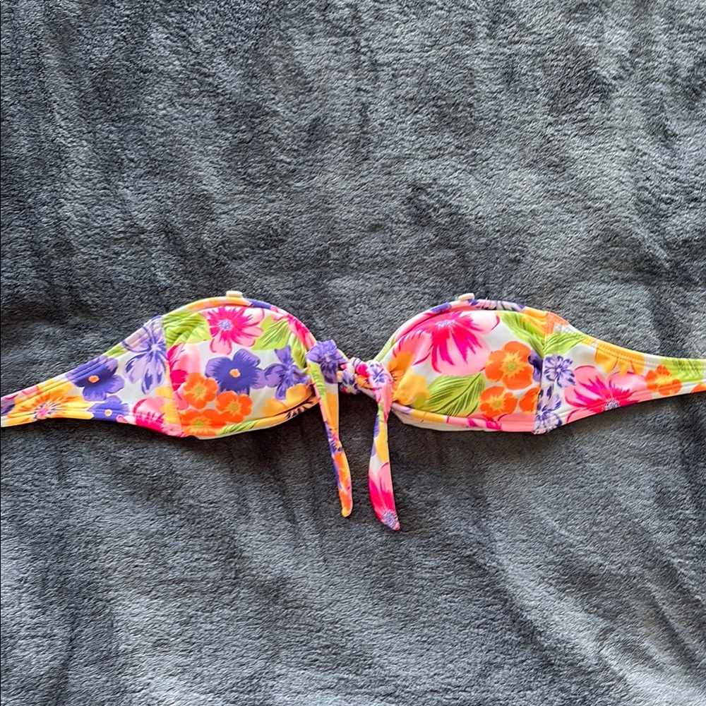 Xhilaration Floral Bikini Top - Purple, Orange, Pink, Green